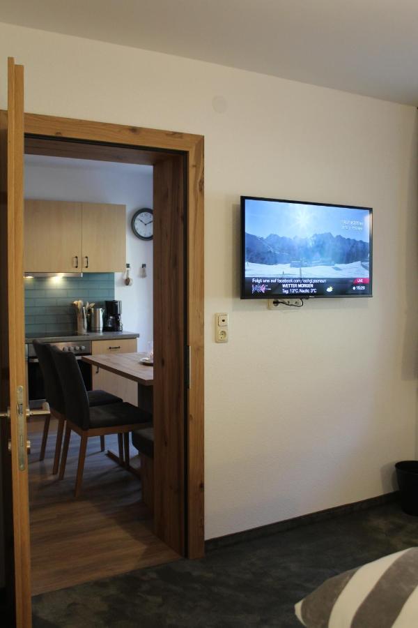 Chasa Patria Apartments Ишгль Экстерьер фото